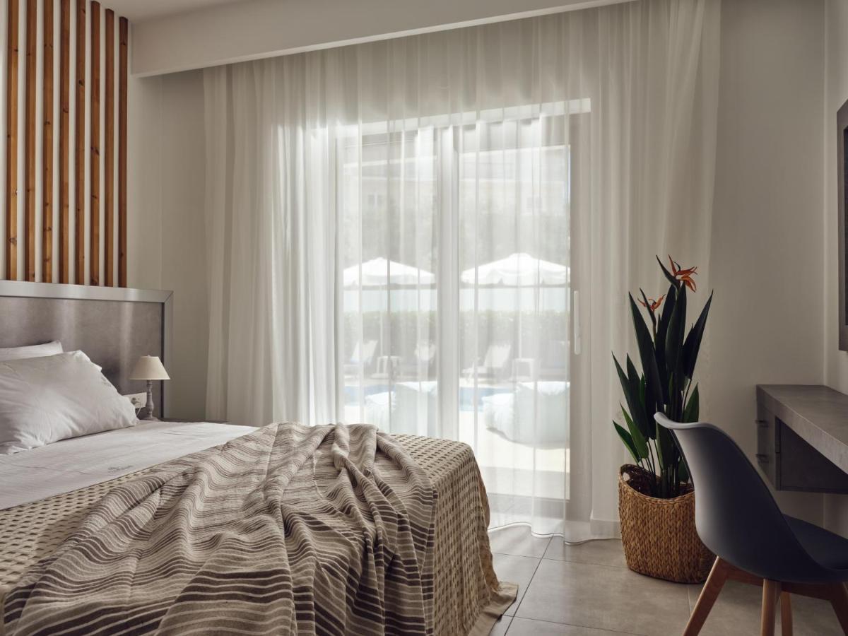Dareia Suites Planos  Bagian luar foto