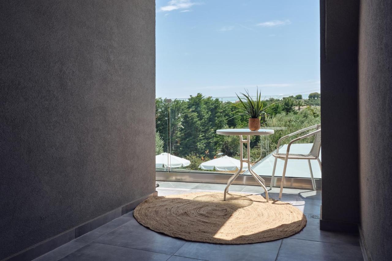 Dareia Suites Planos  Bagian luar foto